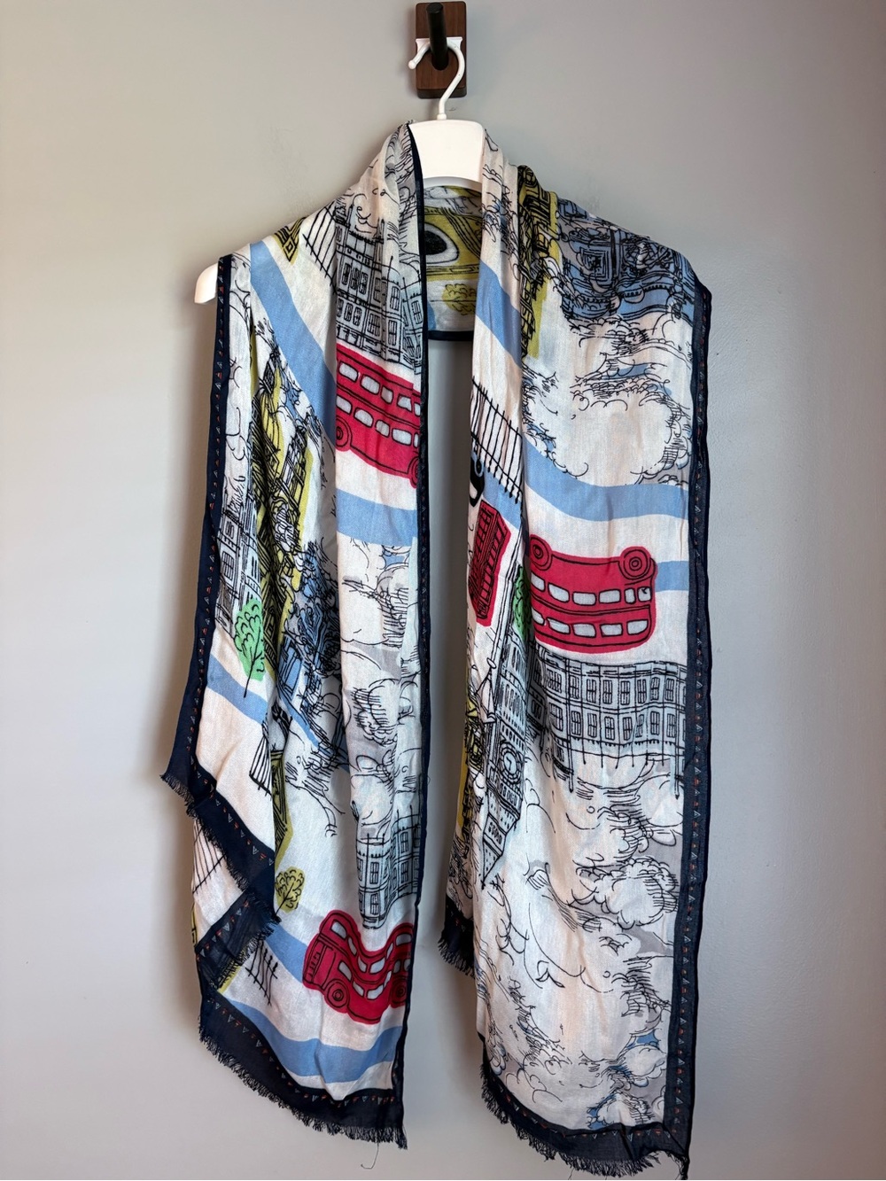 Talbots London Scene Graphic Scarf Lightweight Viscose Long Wrap Big Ben Bus